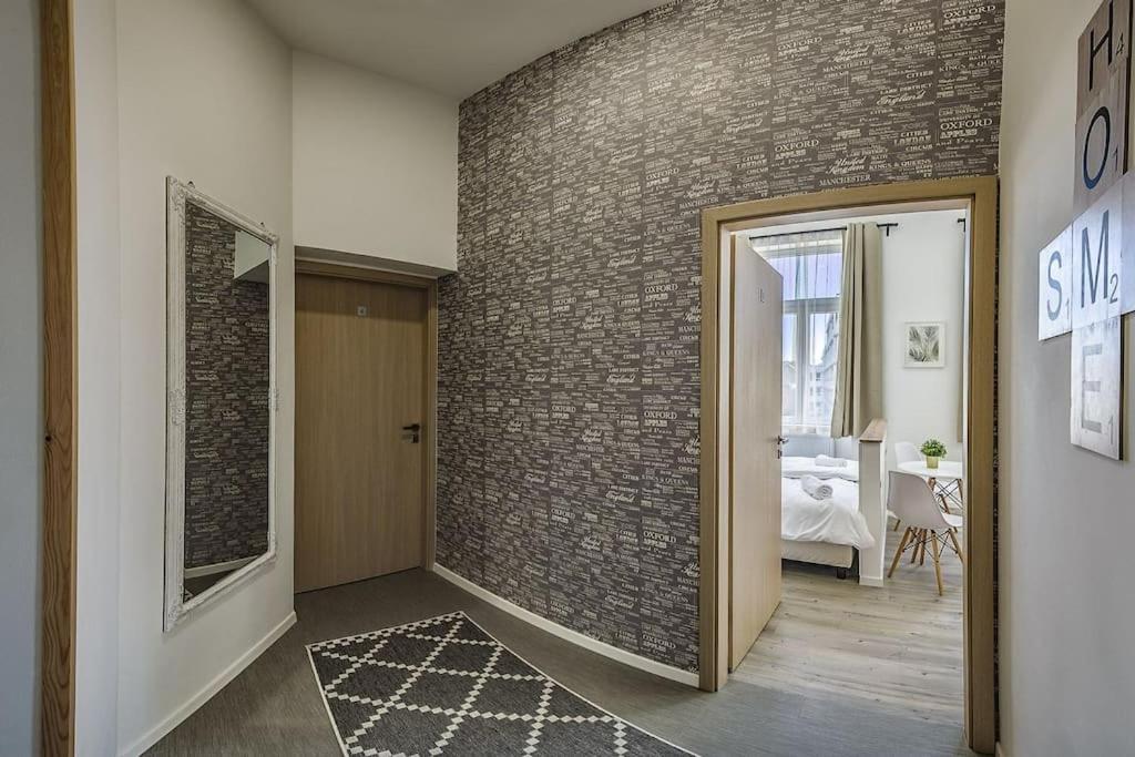 Glam Downtown Apartments Budapest Eksteriør billede