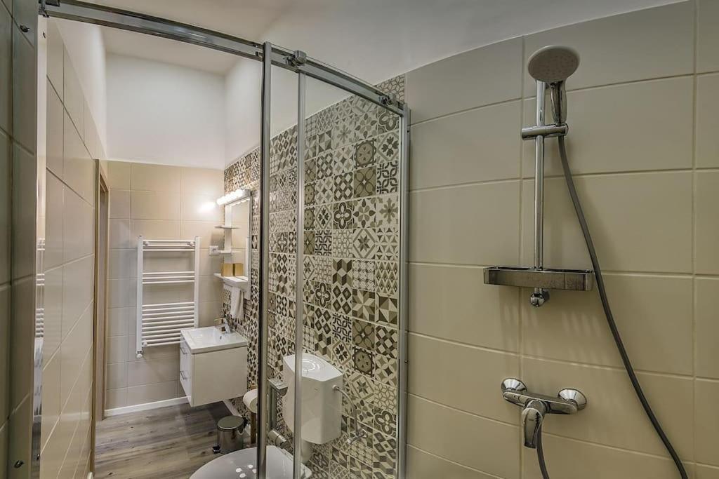 Glam Downtown Apartments Budapest Eksteriør billede